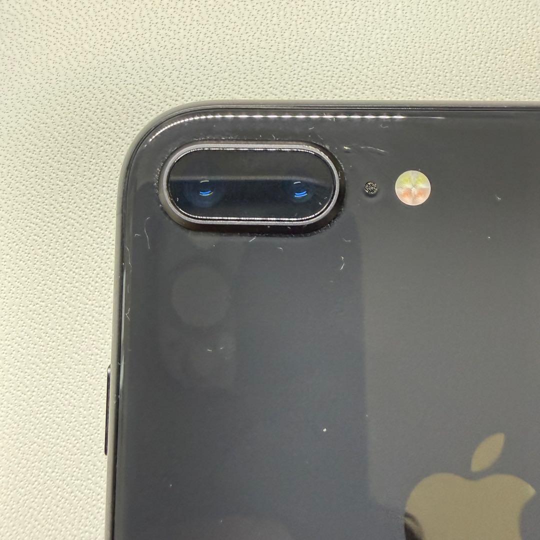 iPhone8plus 256GB SIMフリー ライトニングコネクタ不良