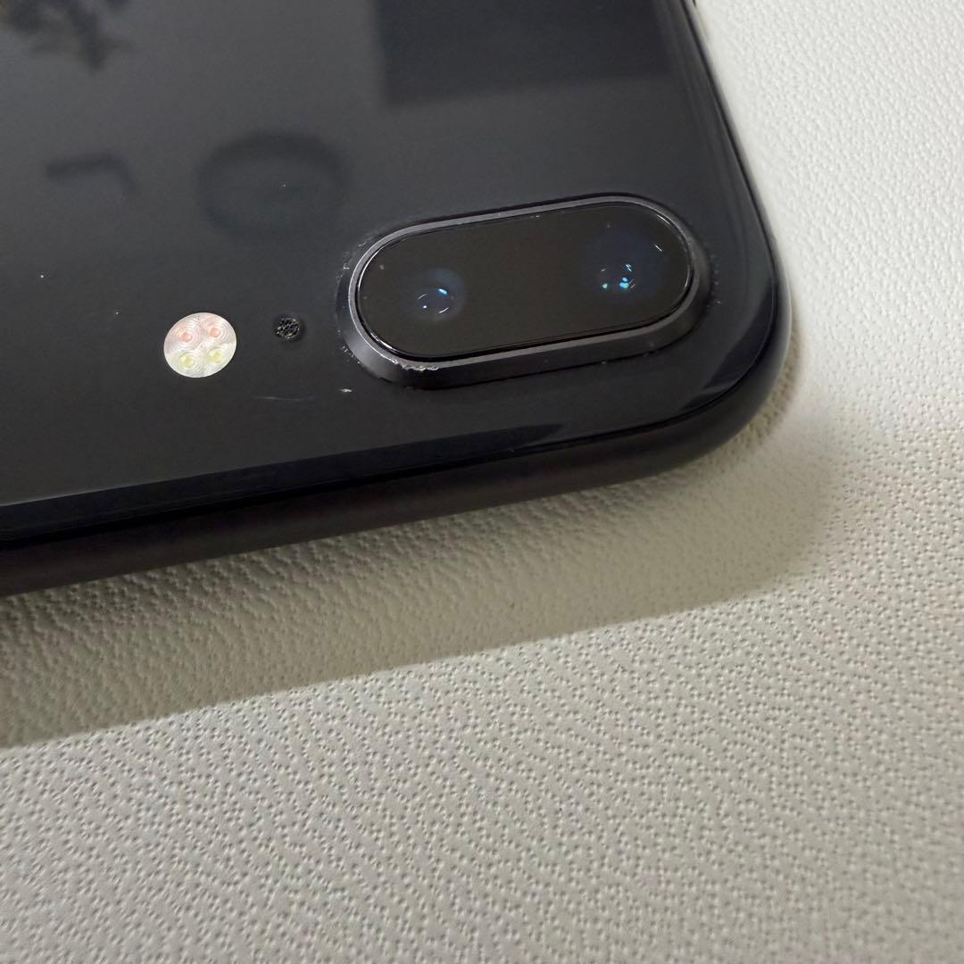 iPhone8plus 256GB SIMフリー ライトニングコネクタ不良