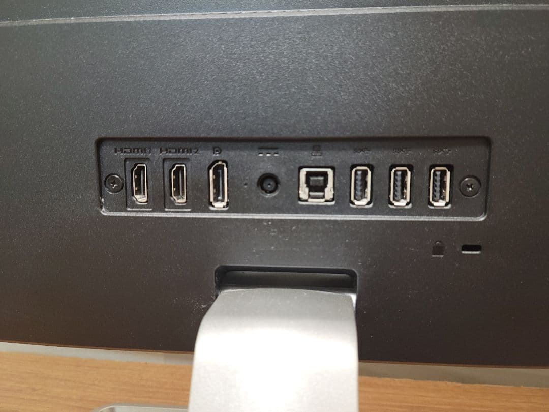 tacHP 34f Curved 34インチ湾曲ディスプレイ IPSパネル