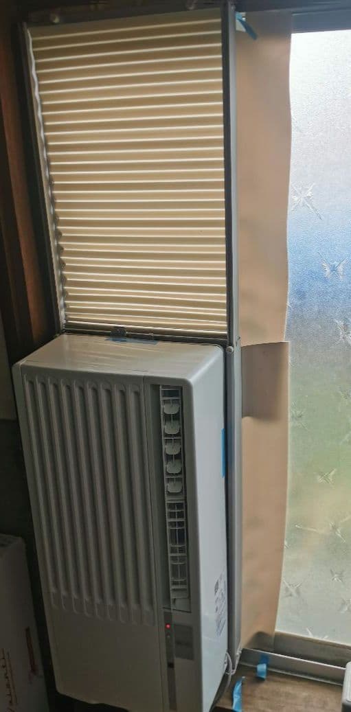 【美品】2024年製Haier窓用エアコンJA−16Zハイアール　枠・リモコン付