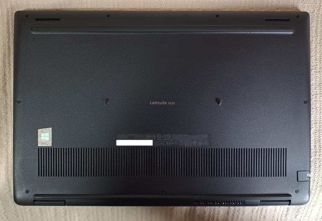 DELL Latitude 3520 第11世代corei5搭載 ④