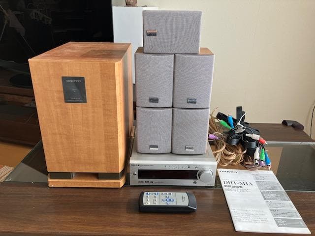 ONKYO オンキョー 5.1chホームシアター DHT-M1A 動作品 取説付