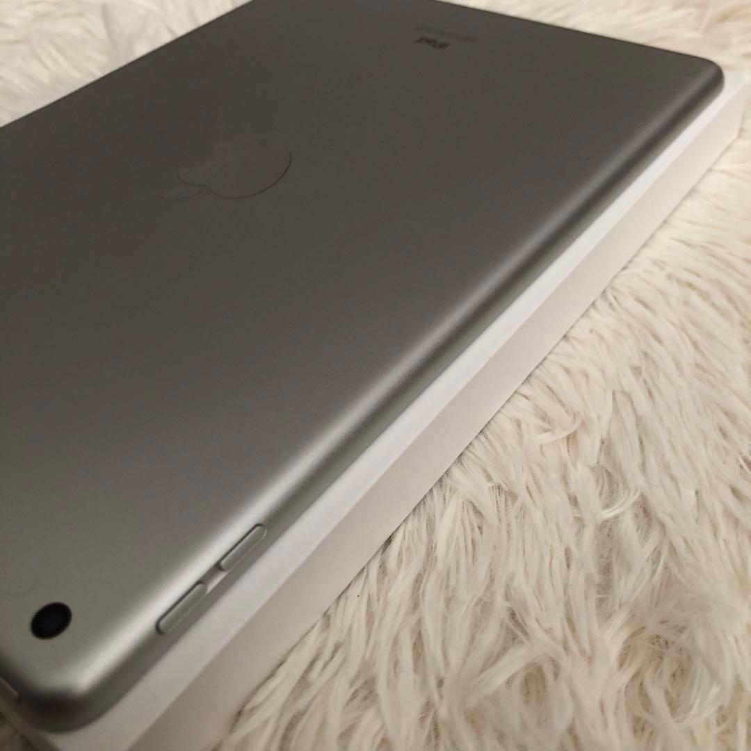 【完動品】iPad 第9世代 256GB Wi-Fiモデル シルバー【すぐ発送】