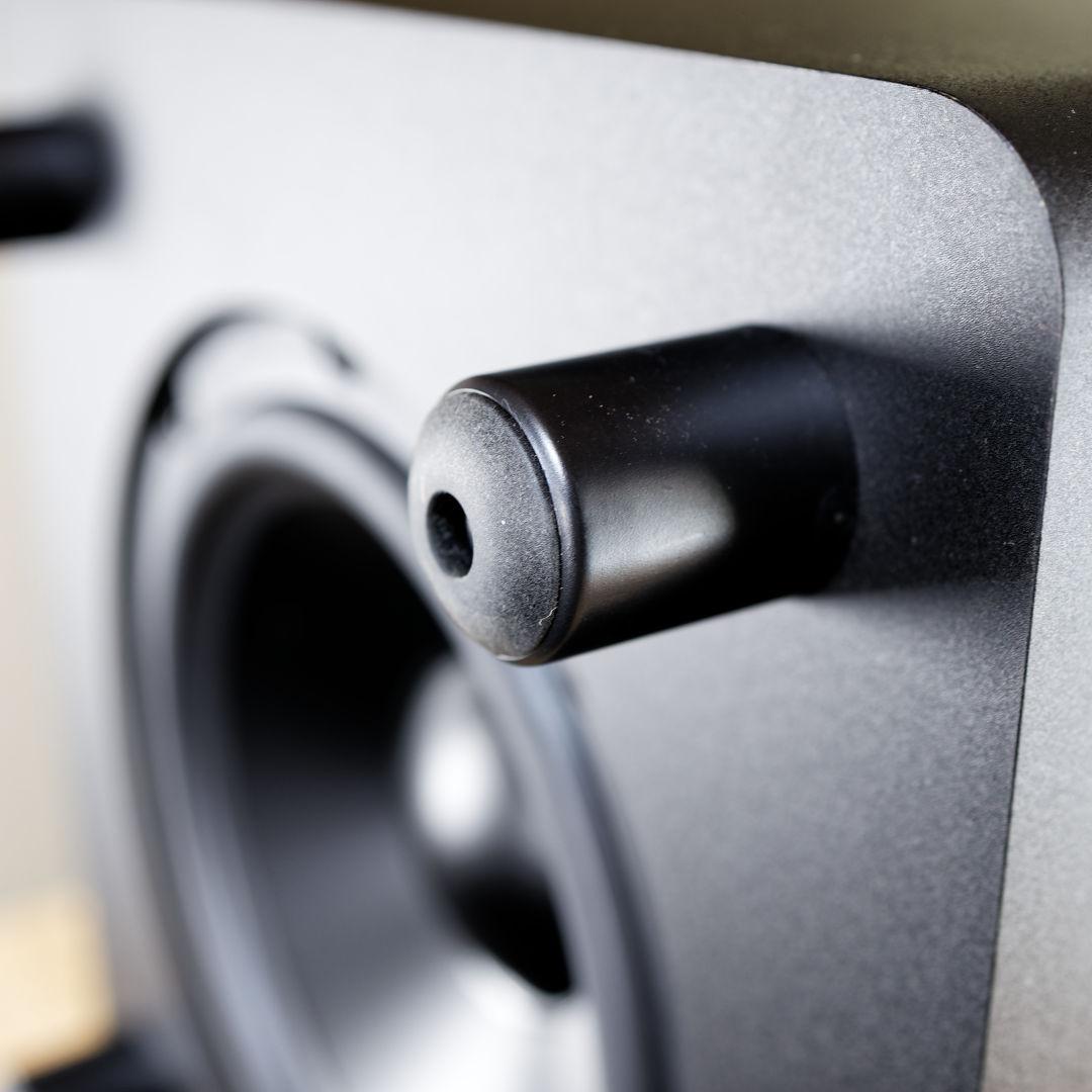 JBL LSR310S サブウーファー + アイソレーション・パッド