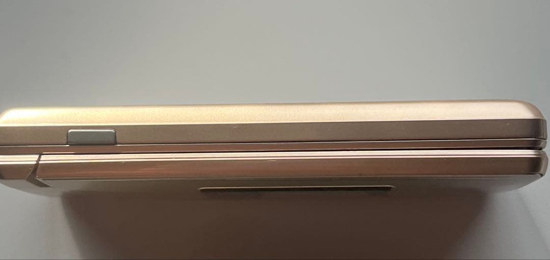 Softbank シャープかんたん携帯11 A207SH 充電器付