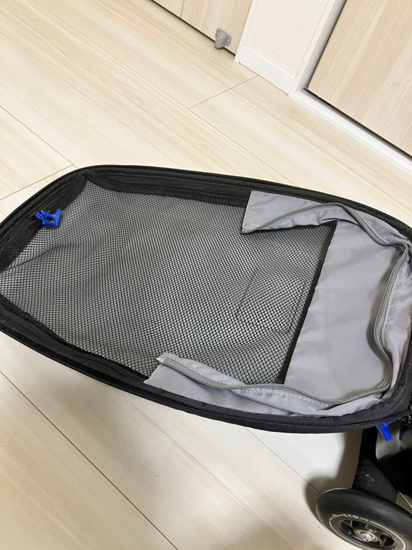micro laggage マイクロラゲッジ キックボード付きキャリーケース