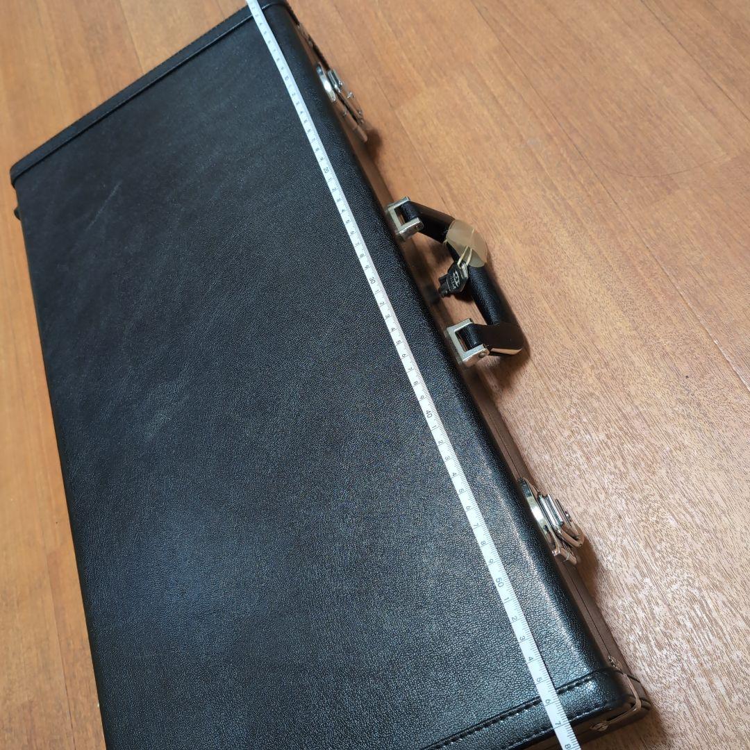 包丁ケース　アタッシュケース　鍵付き