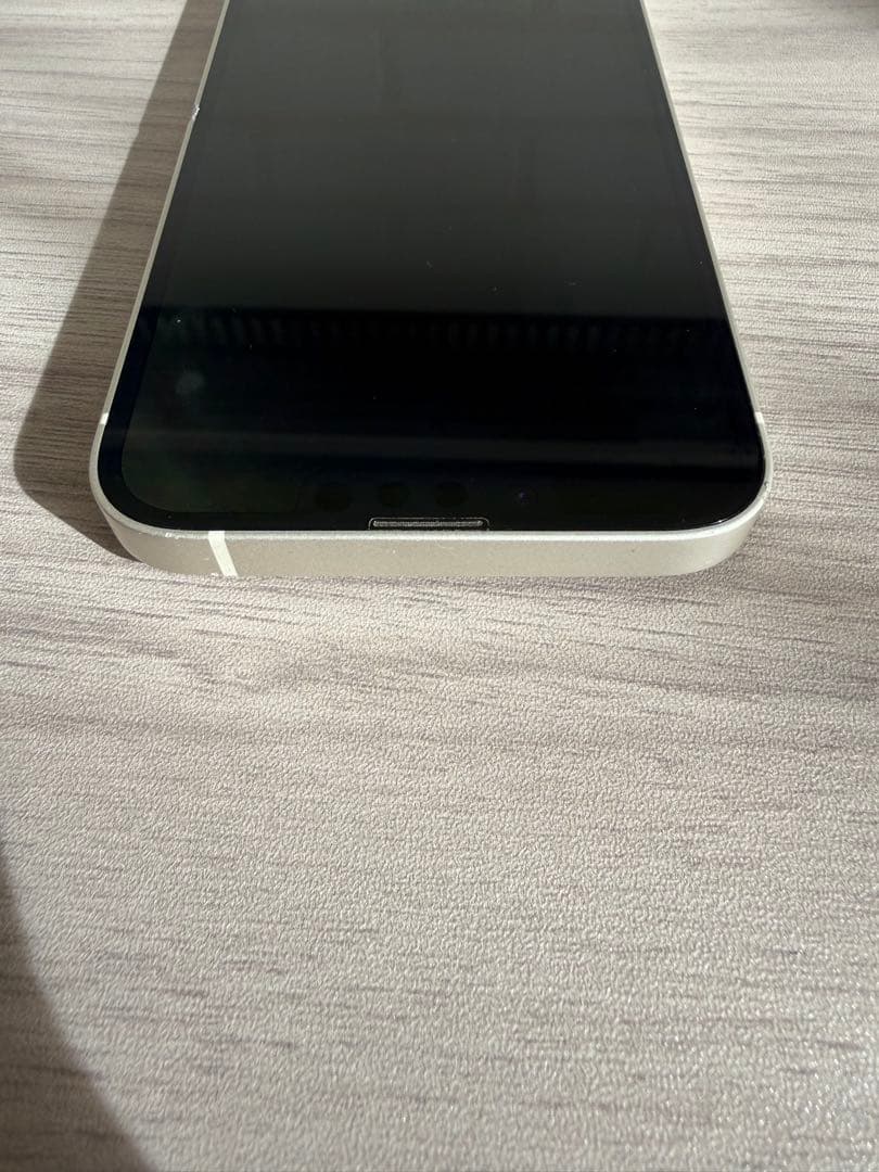 Apple iPhone 13 128GBホワイト 本体