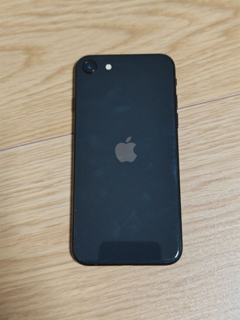 Apple iPhoneSE第2世代　 本体　64GB ブラック　SIMフリー