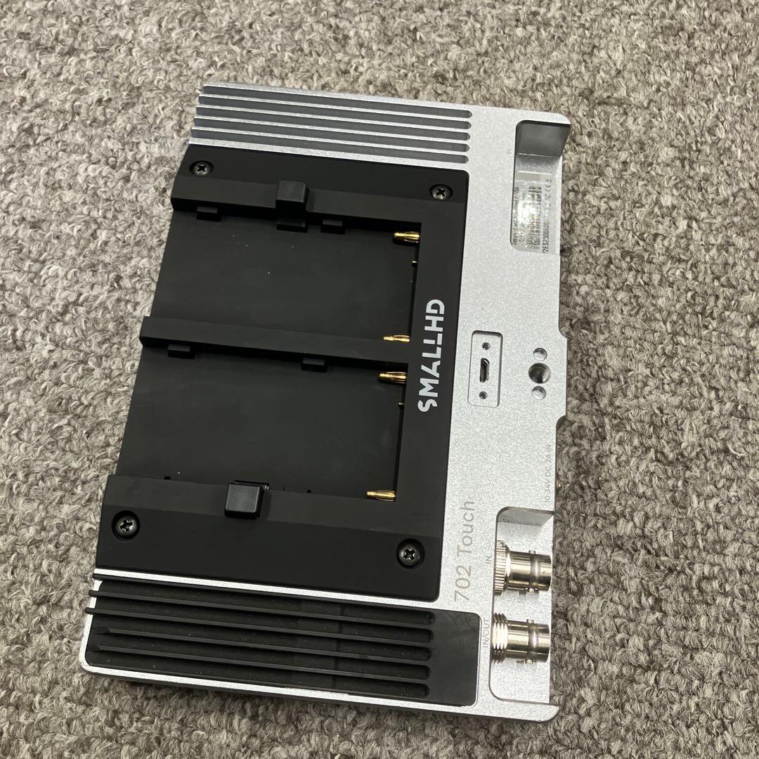 aya　SMALLHD 702 Touch