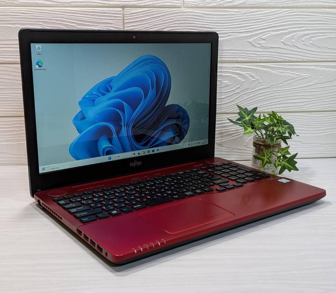 i7搭載！　Windows11ノートパソコン✨オフィス付き✨富士通　爆速SSD