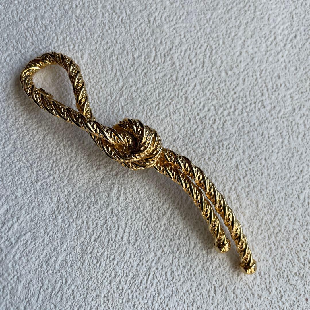 ✨️Dior pin batch✨️ディオールピンブローチ　ピンバッチ　CD