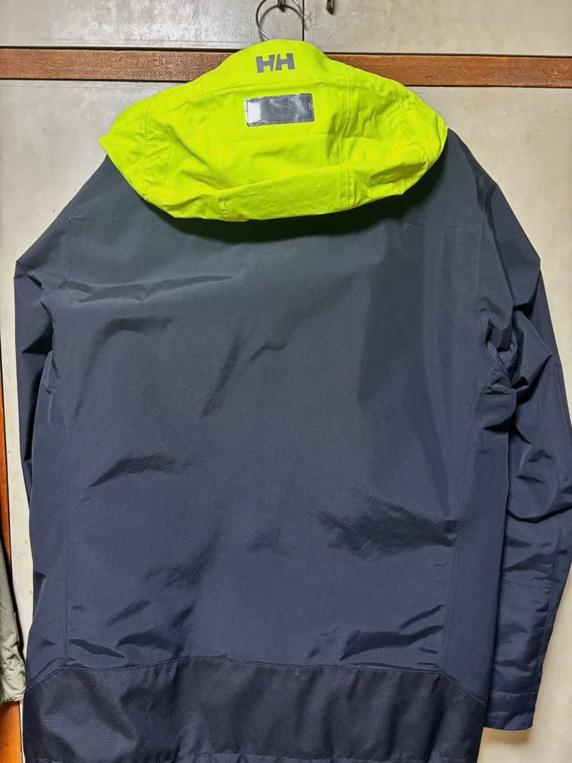 Helly Hansen ナイロンジャケット ブラック