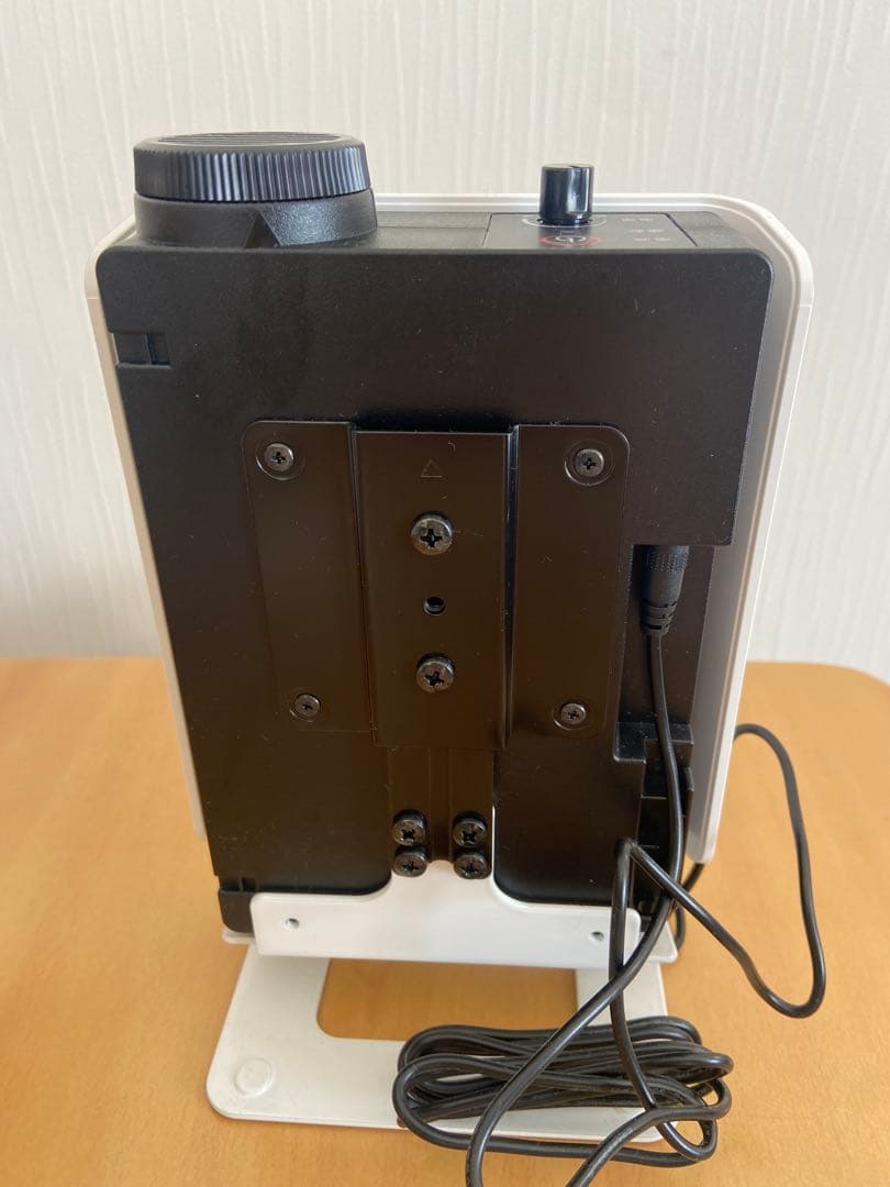 カルテック ポータブル光触媒除菌 脱臭機