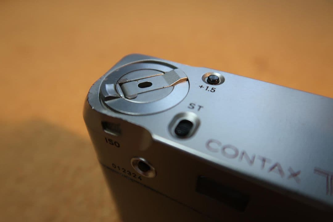 CONTAX T　 動作せず！　京セラコンタックス　フィルムカメラ　ストロボ付