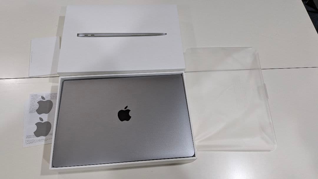 MacBookAir13.3スペースグレイ　M1 SSD256GBメモリ16GB