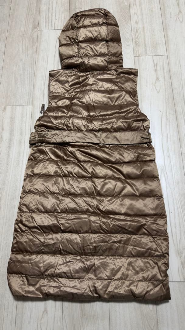 マックスマーラリバーシブルダウンベスト