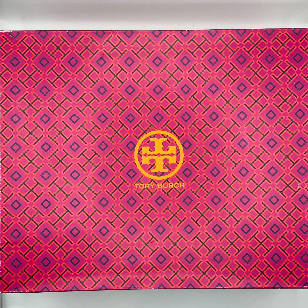 か*丸様 未使用に近い●箱付 トリーバーチ ショートブーツ サイズ7.5 ブラッ