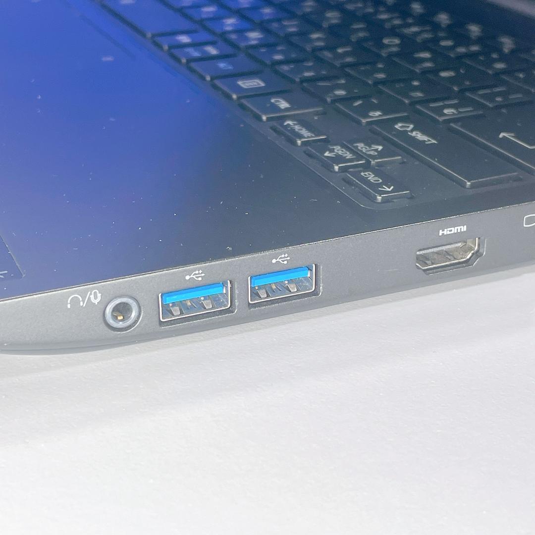 即利用OK！快速SSD✨Windows11✨小型軽量✨東芝カメラ付ノートパソコン