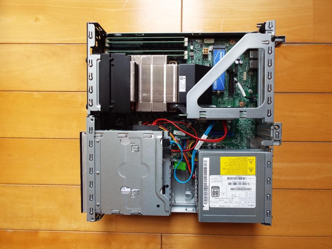 Windowsデスクトップ CELSIUS J5010 i3-10105 32G SSD512G+HDD1