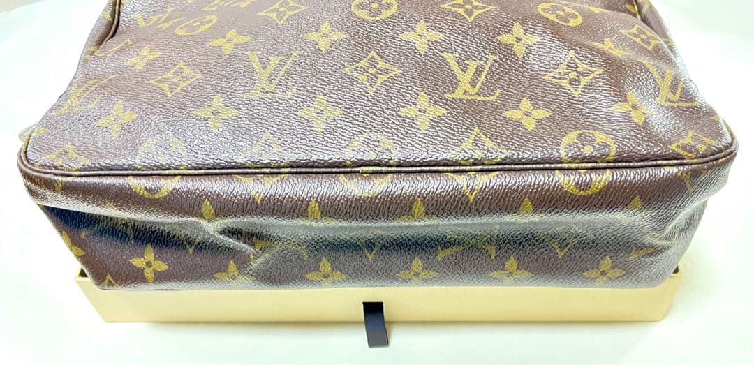 11 【ルイヴィトン】LOUIS VUITTON ポーチ セカンドポーチ