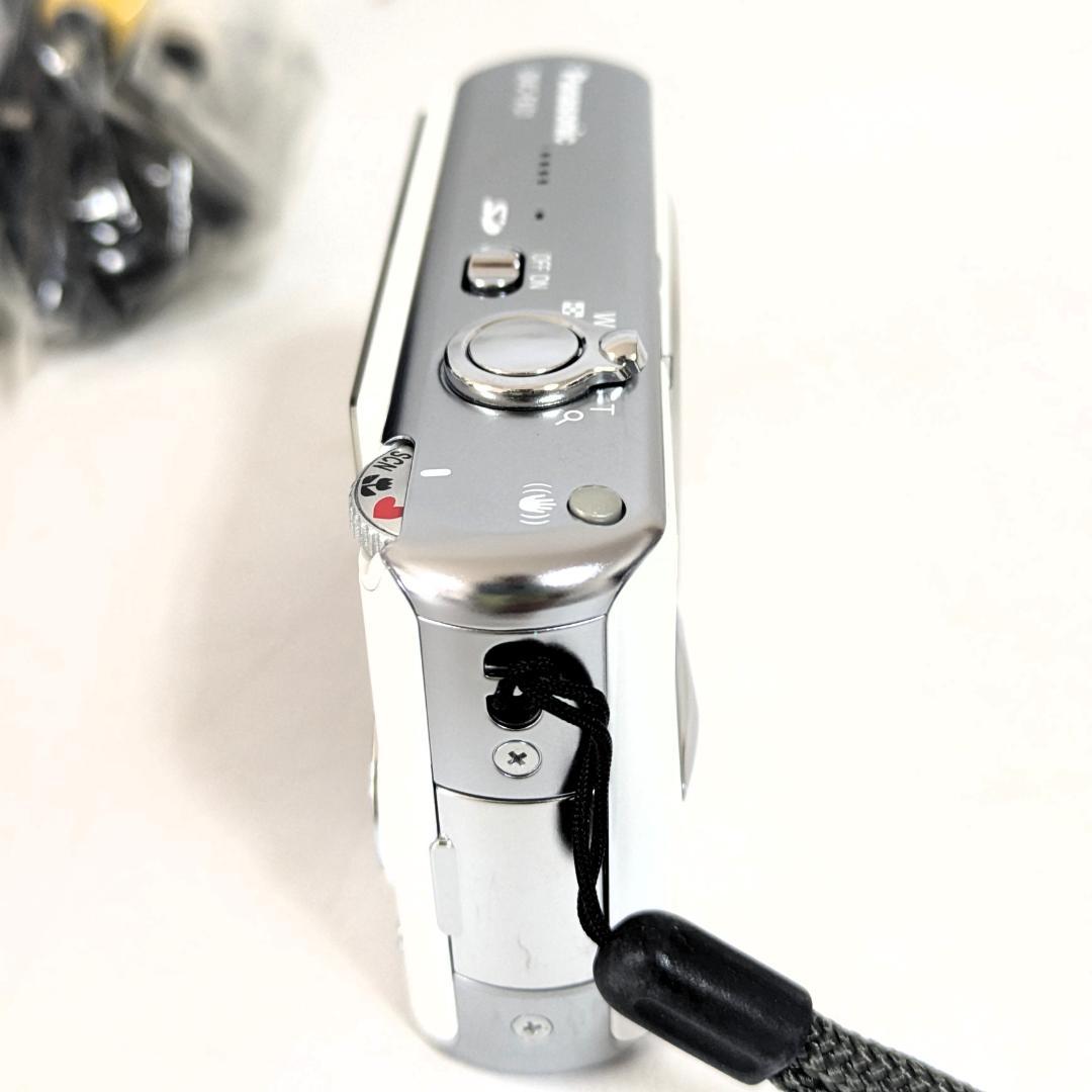 パナソニック デジタルカメラ LUMIX DMC-FX01-W ホワイト