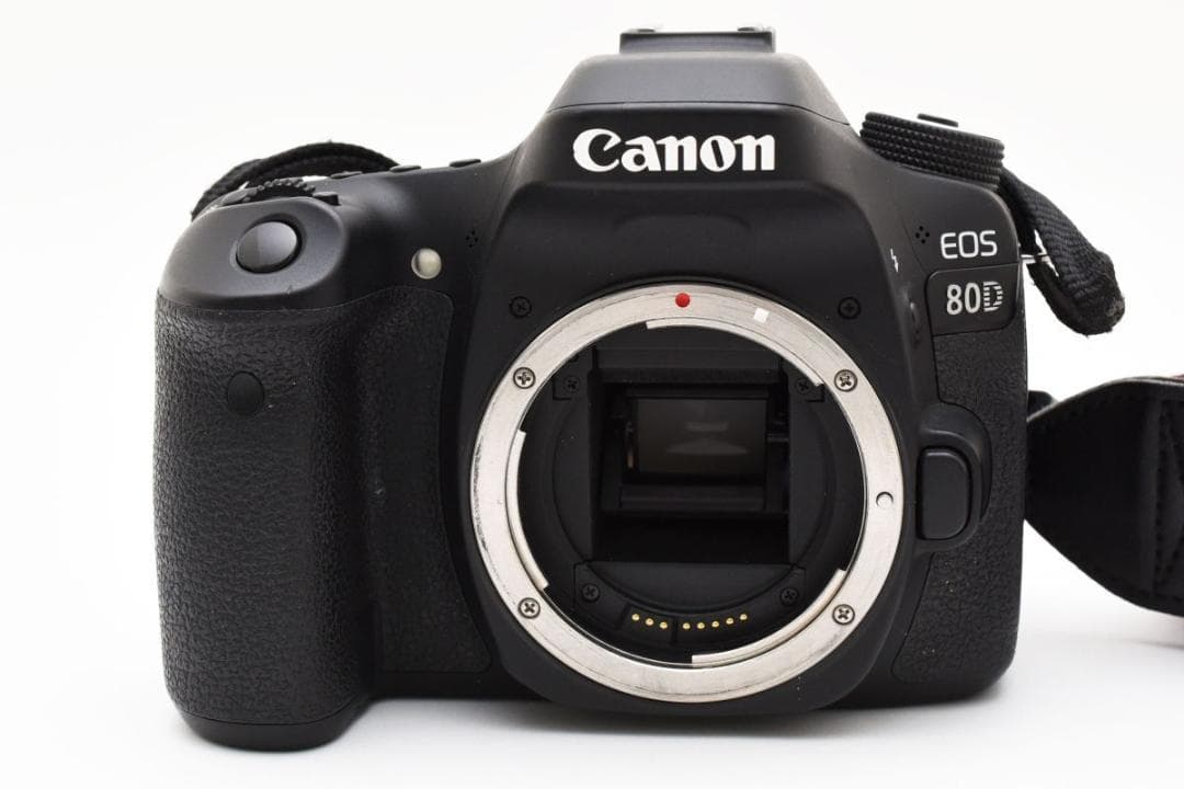 完動品　EOS 80D ダブルレンズキット　Canon 一眼レフカメラ