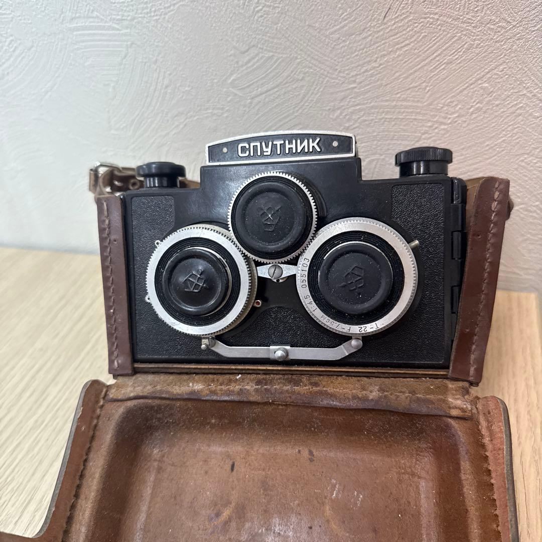 CNYTHKK スプートニク　3眼カメラ