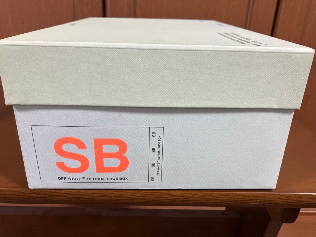 オフホワイト OFF WHITE ダイアゴナル ロー バルカナイズド