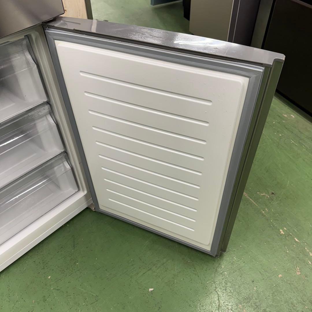 224 大型冷蔵庫　関東配送　300L弱　右開き　美品　270L 保証込