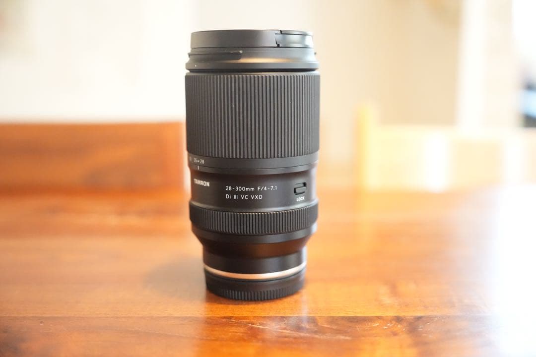 タムロン28-300mm F/4-7.1 Eマウント A074S