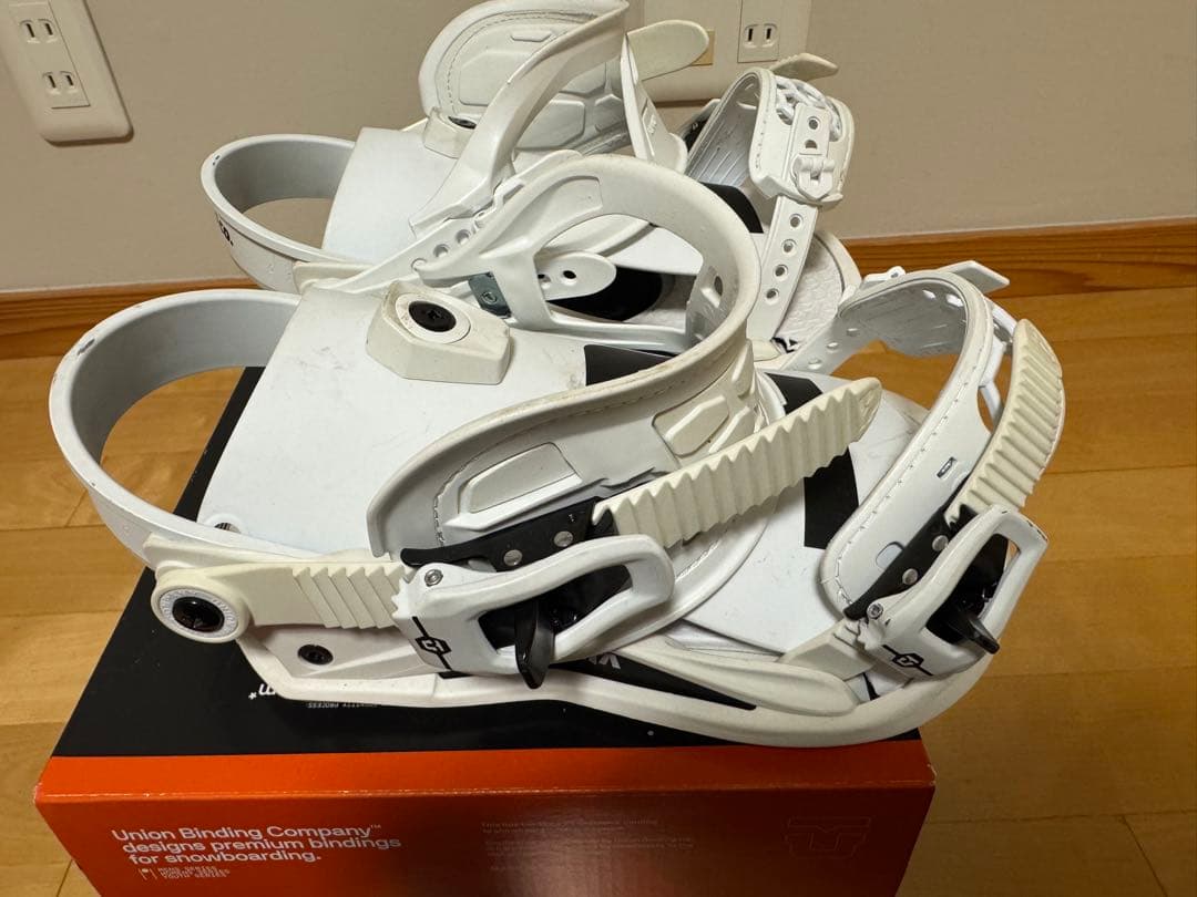 UNION STRATA 21/22 ホワイト Mサイズ