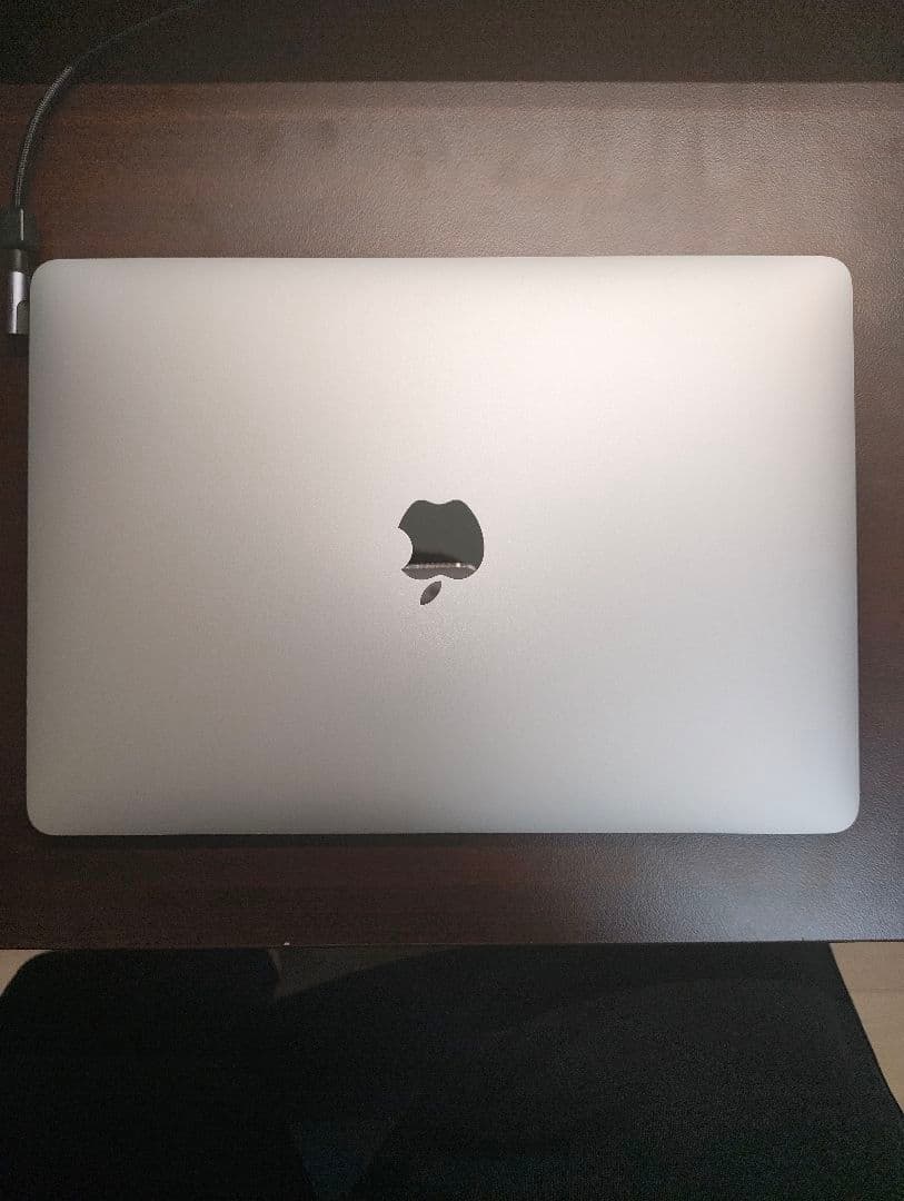 超美品　Apple MacBook Air M1 2020
