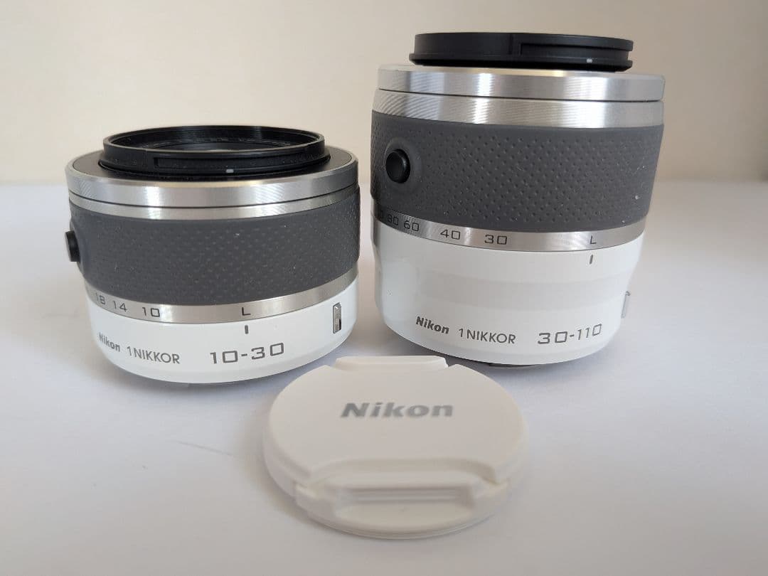 Nikon 1 J2 ミラーレスカメラ ホワイト 2レンズ付き