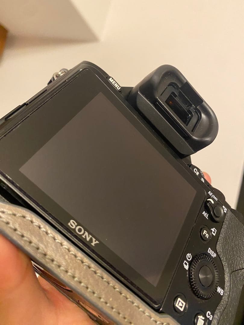 SONY α7R フルサイズ　ミラーレスカメラボディ　シャッター回数7200