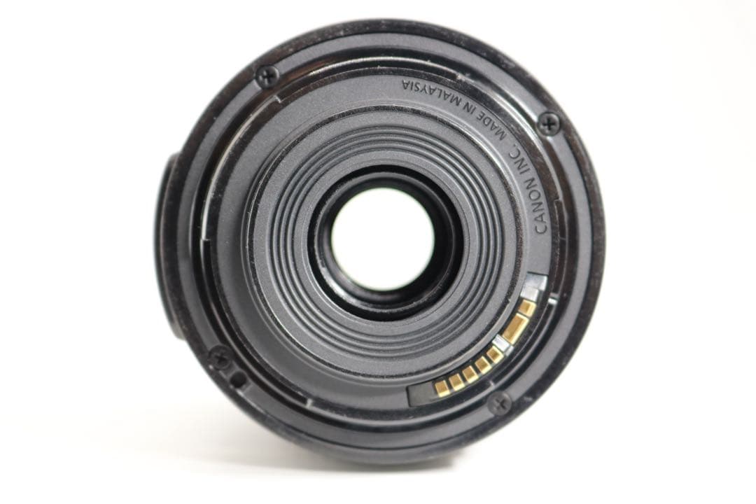 新品級ですが１つチリ 【Canon EF-S 55-250mm IS STM】