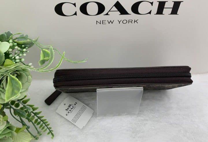 新品未使用コーチ長財布迷彩柄グリーンシグネチャーメンズレディース送料無料即日発送