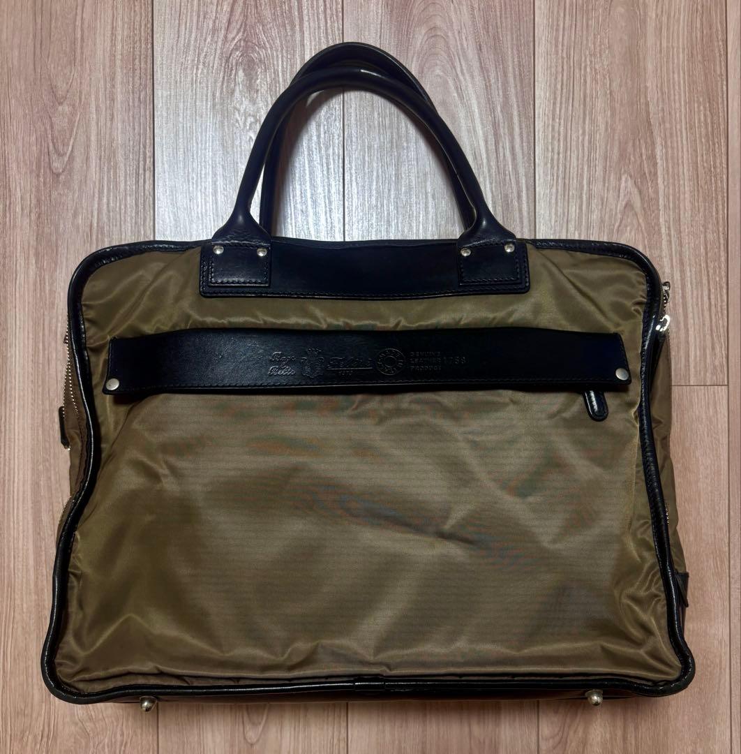 2室ビジネスバッグ カーキ