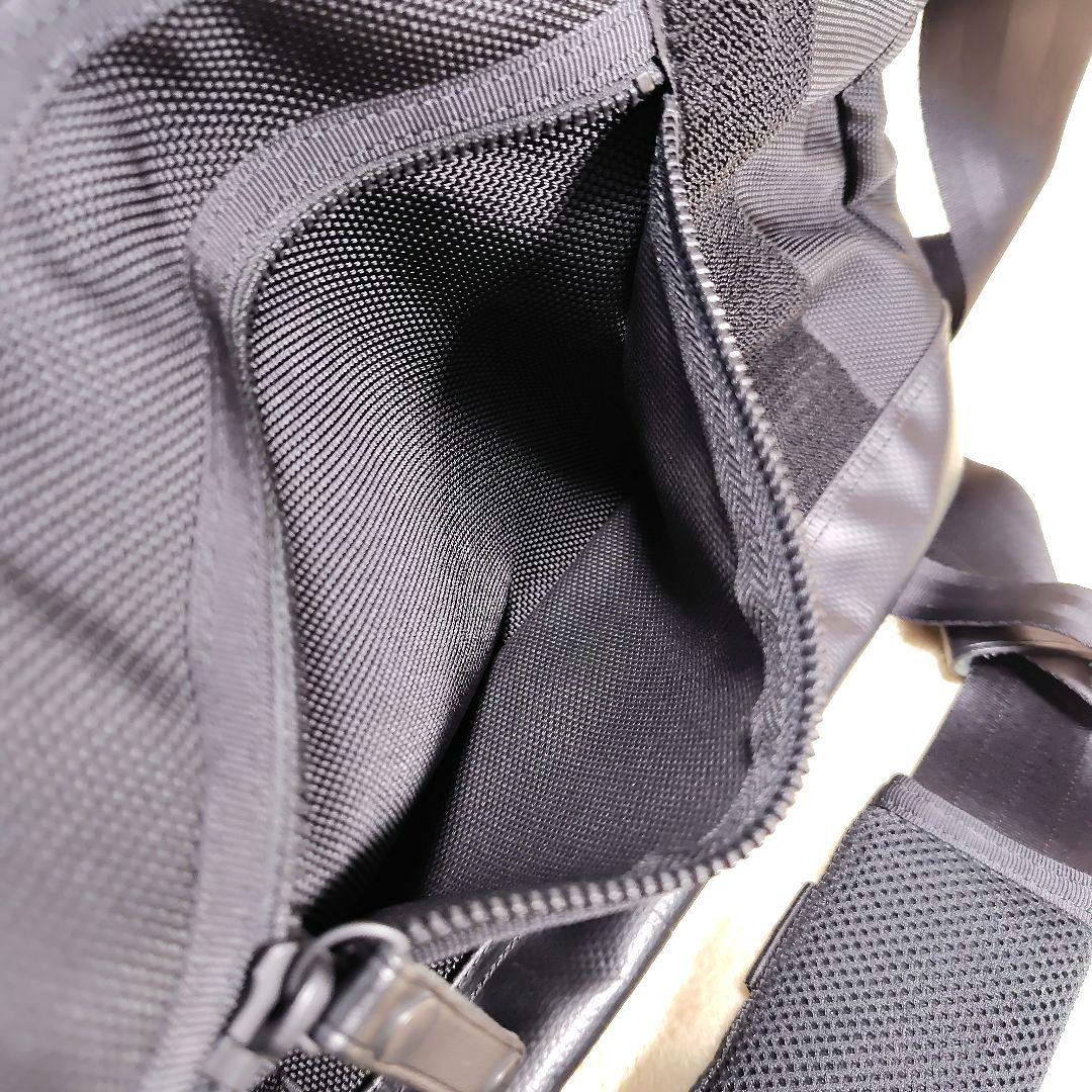 訳あり 極美品 ポーター ヒート メッセンジャーバッグ ショルダーバッグ 黒色