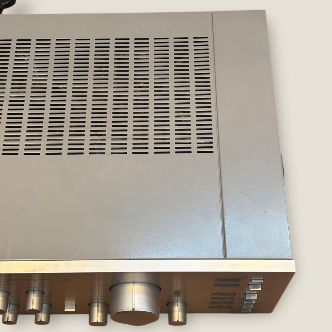 ジャンク品 SANSUI AU-D7プリメインアンプ シルバー サンスイ