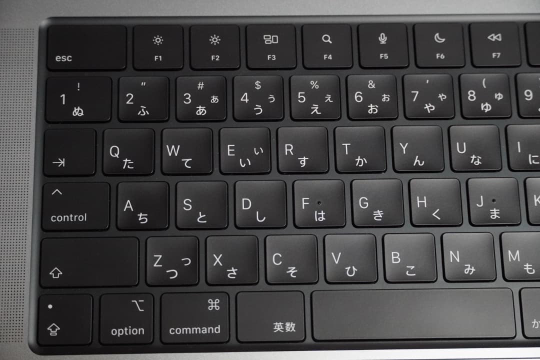 【月末限定値下中】MacBook PRO 16GB 512GB A2442