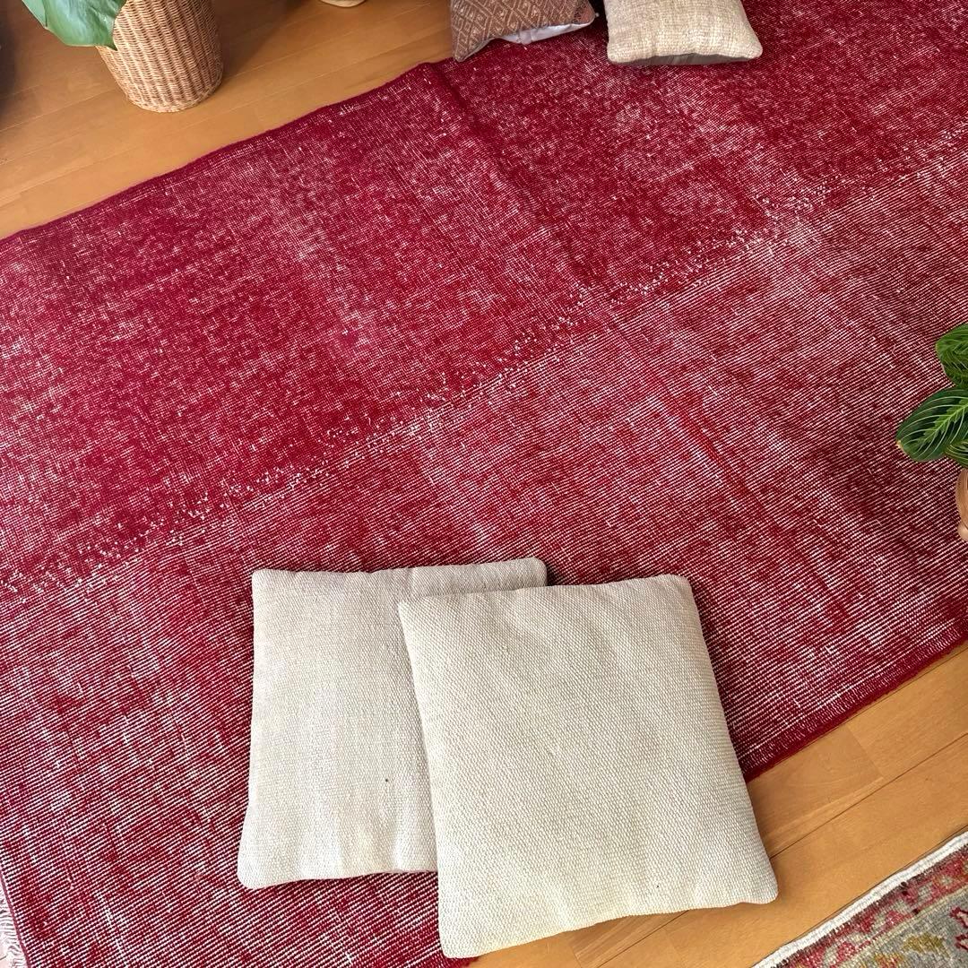 121×205 レッドオーバーダイ　ワンカラーラグ　トルコヴィンテージラグ