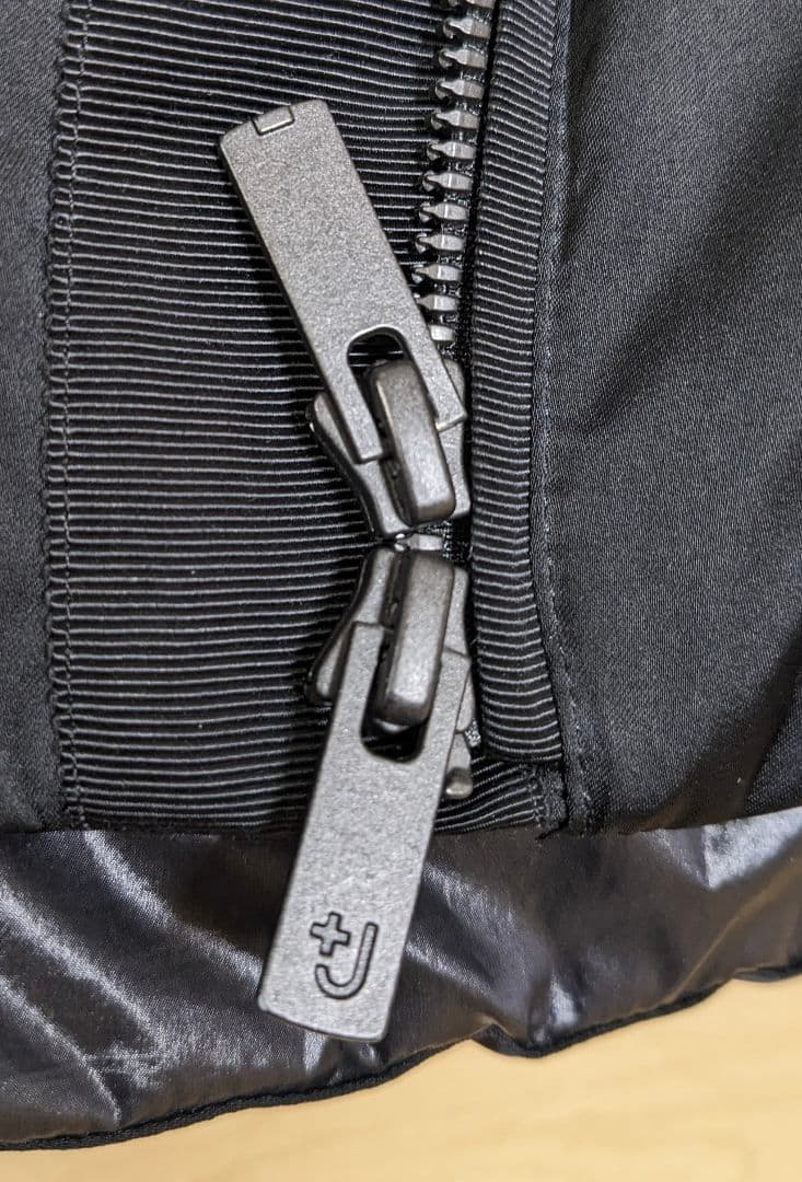 ユニクロ＋ジルサンダーのコラボ商品 ＋J ダウンジャケット 美品