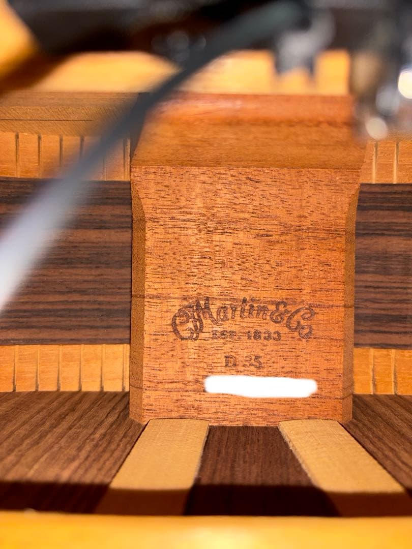 Martin D-35アコースティックギター ハードケース付き