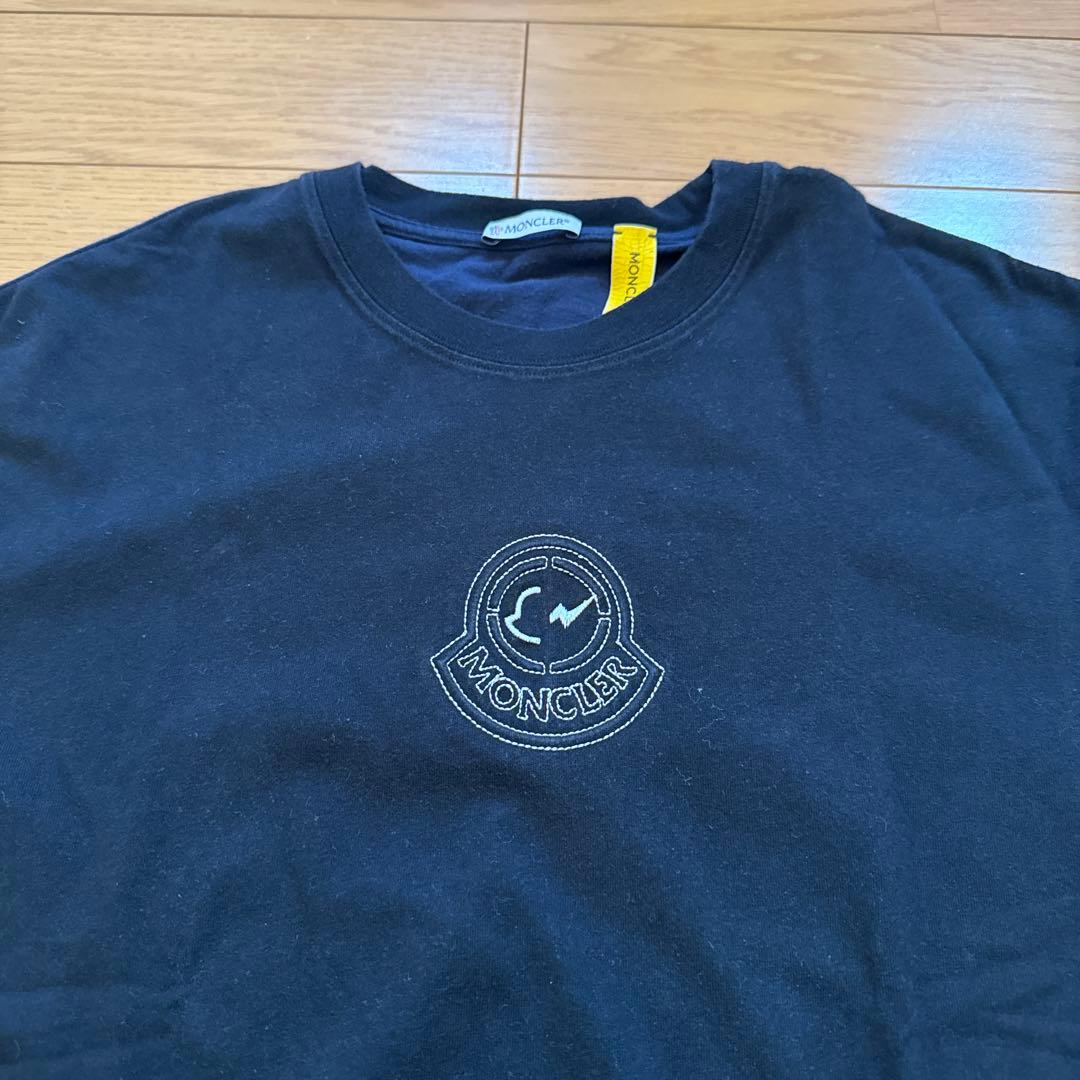 モンクレール　長袖　Tシャツ