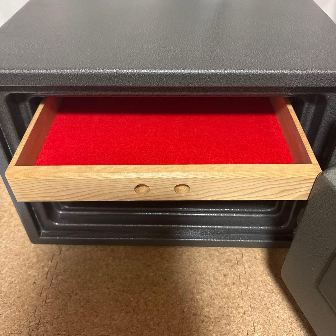 Diamond Safe ダイヤセーフ ダイヤル式 耐火金庫 トレー付