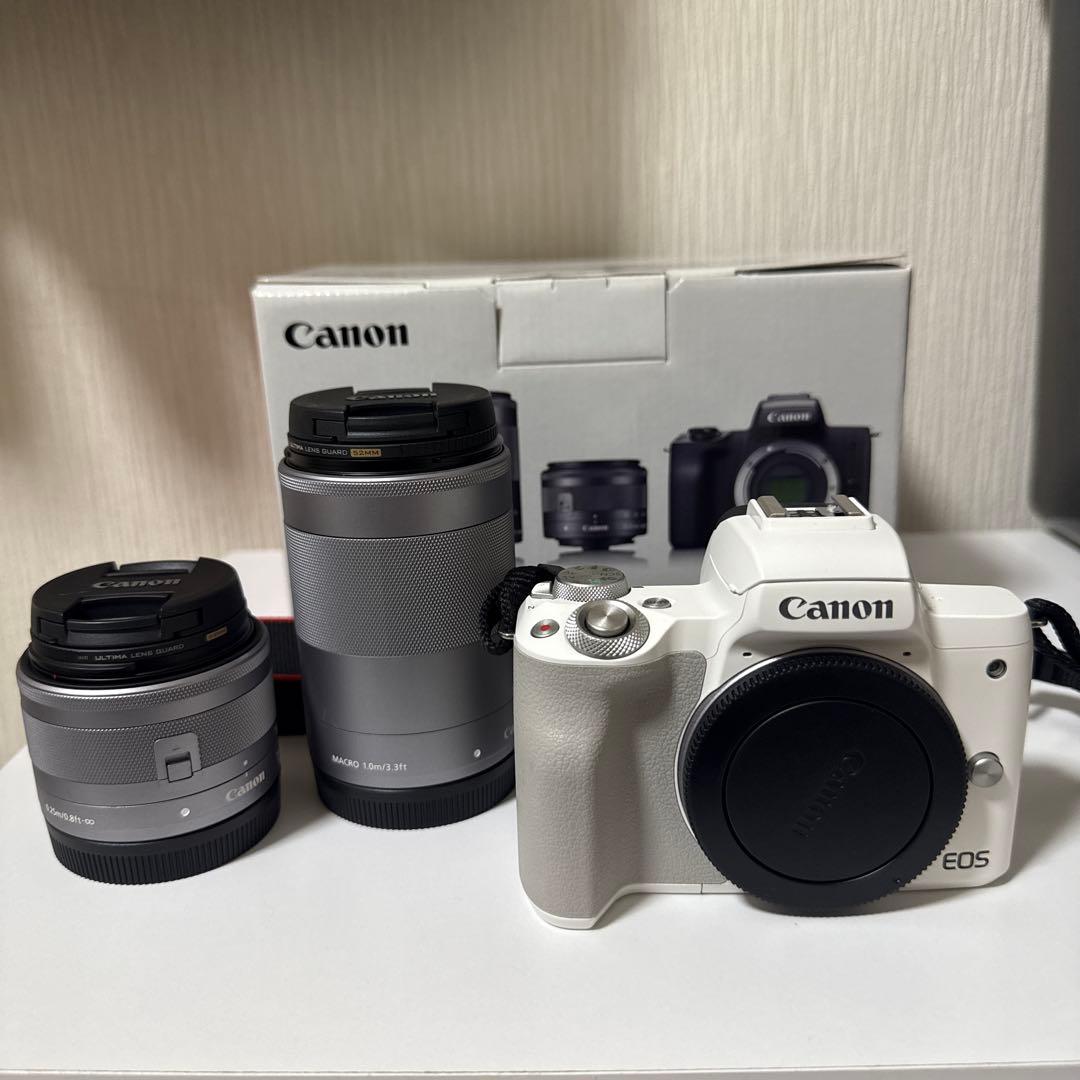 Canon eos kissM2 レンズキット　ミラーレス一眼 保護カバー付
