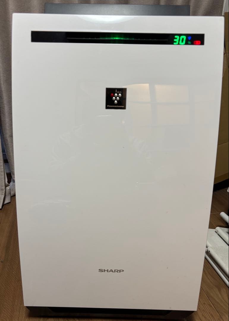 状態美品　SHARP 2022年製 除加湿空気清浄機 KC-HD70-W