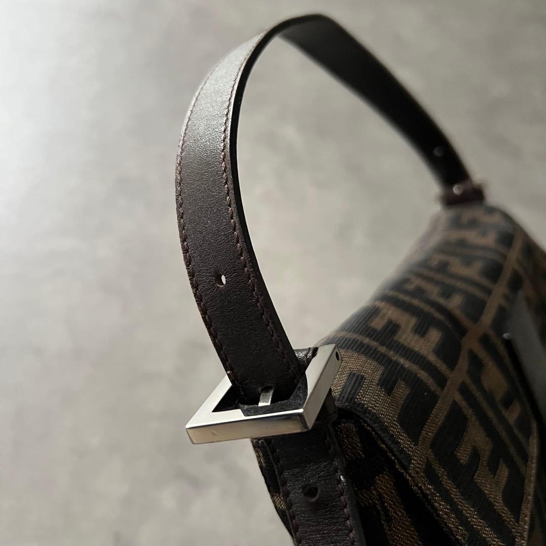 【美品】 フェンディ FENDI ズッカ マンマバケット バッグ ワンショルダー