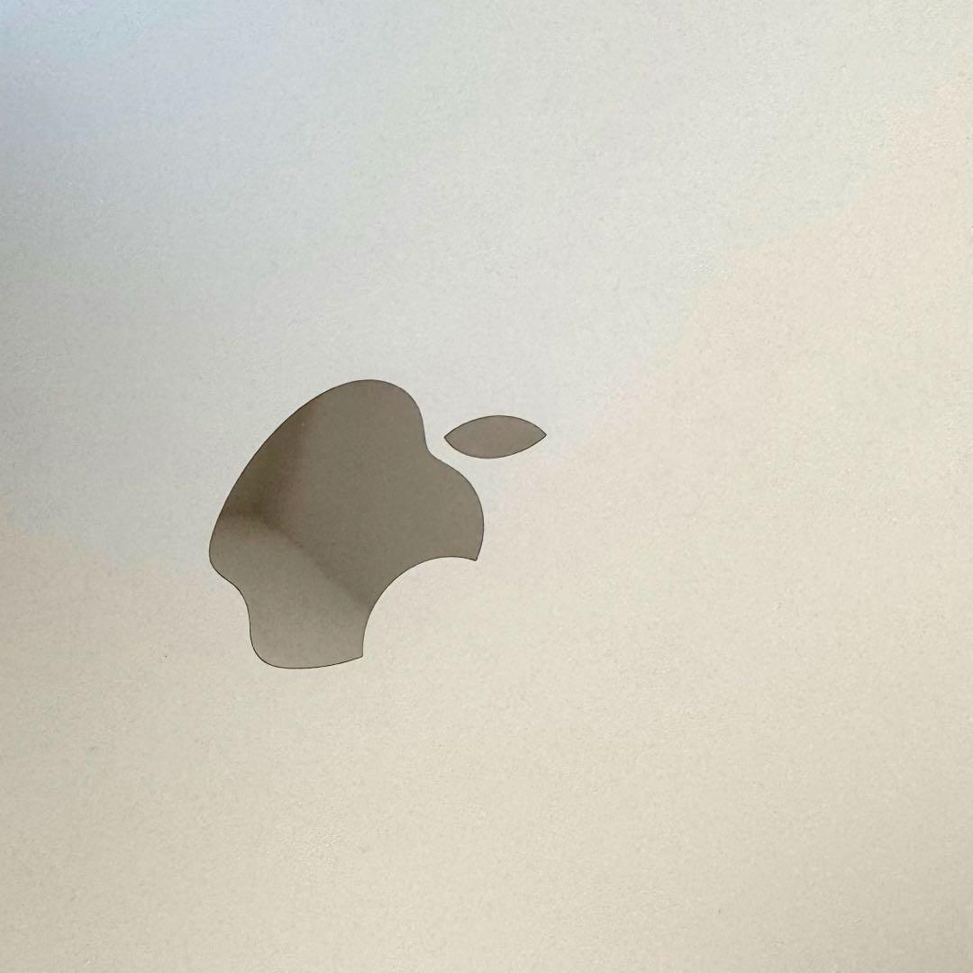 【値下げ】MacBook Air 13インチ （Intel Core i5）